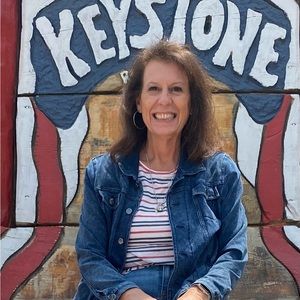 Meet your Posher, Dana